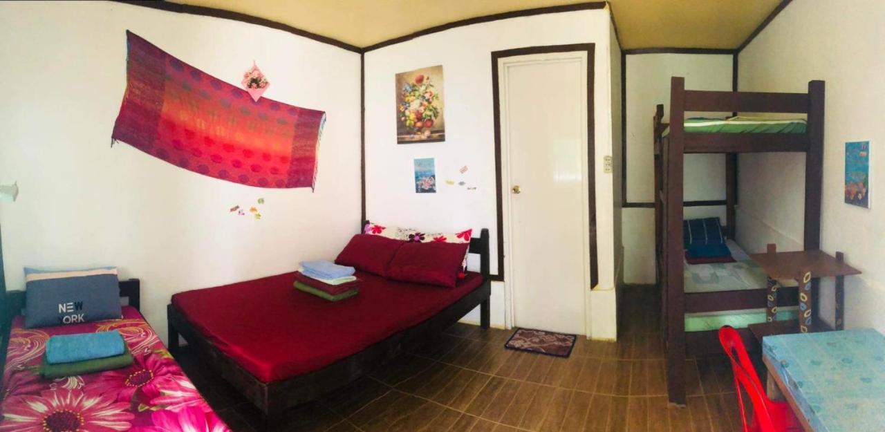 Sun Valley Hostel El Nido Exterior photo